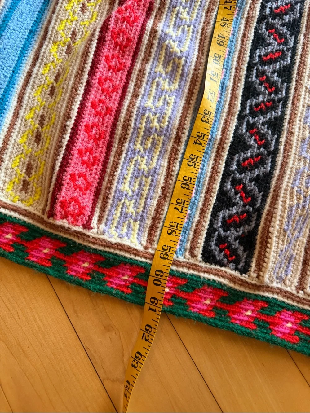 VTG Handmade Southwestern Cabin Boho Folk Art Knit Afghan Throw Blanket 51x61